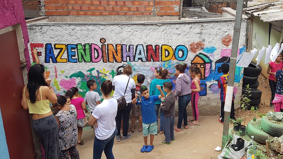 O projeto Fazendinhando não se pauta só na remoção de resíduos e entulho do local, mas também na transformação do terreno em um parque.