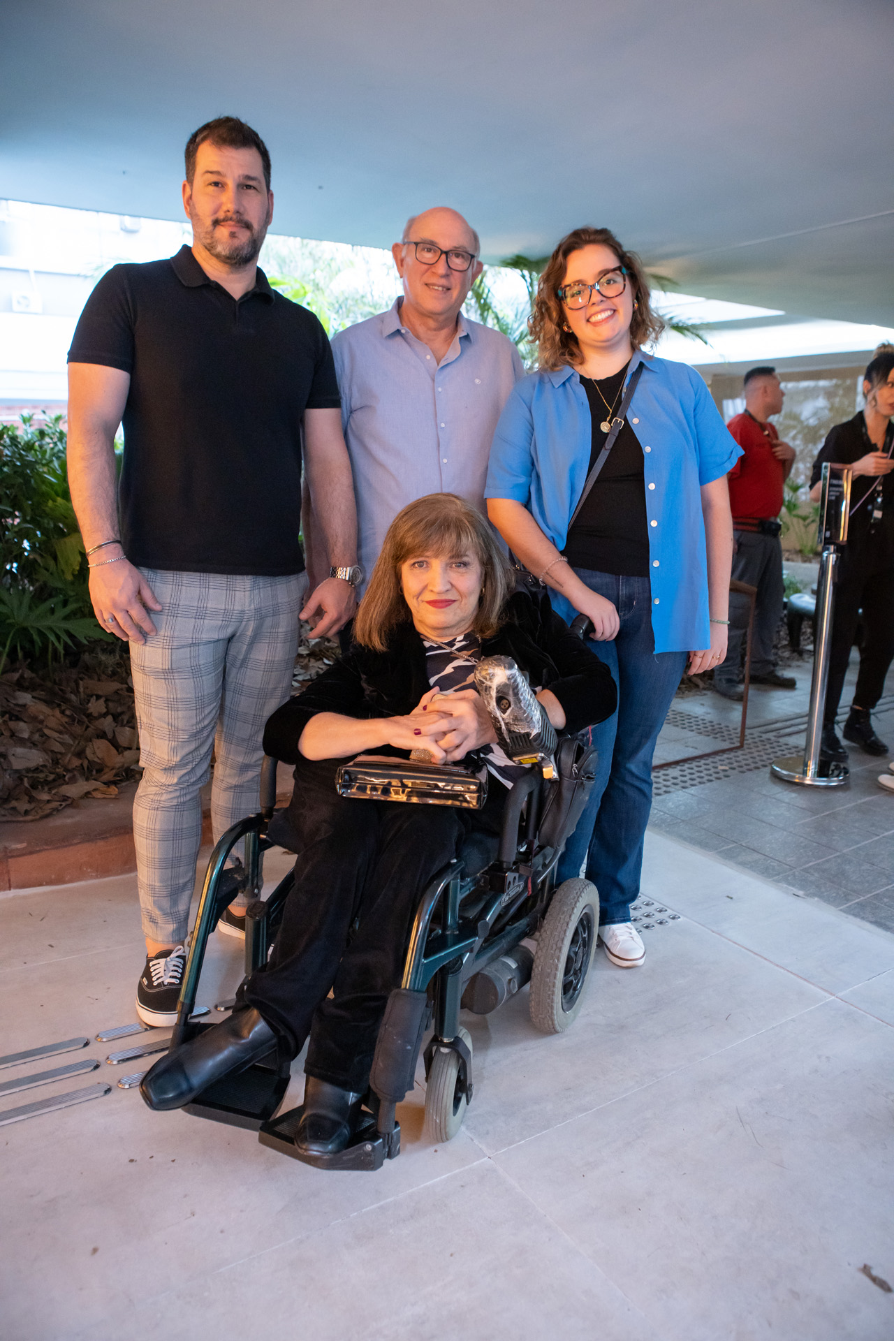 Silvana Cambiague, Luís Fernando Estuqui, Oswaldo Famtini, Marina Rangel.