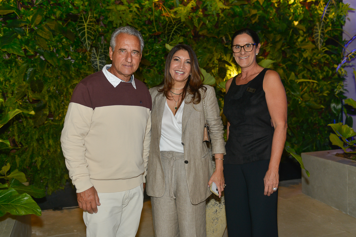 Luiz Bernardo, Miriam Almeida e Francis Bernardo.